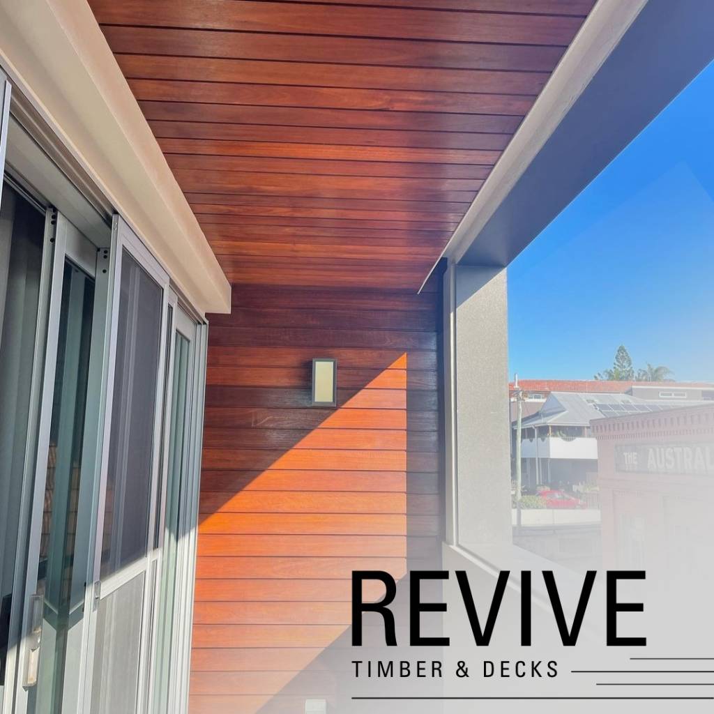 Tenneriffe, by the River